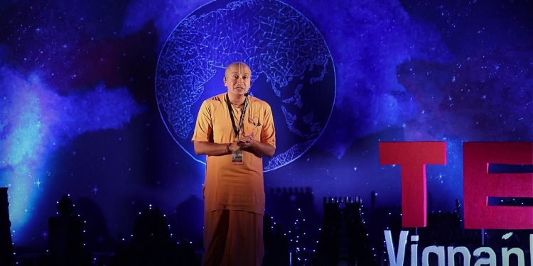 Restoring Morality | Gauranga Das (TEDxVignanUniversity)