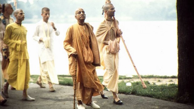 How the British Destroyed the Vedic Culture in India