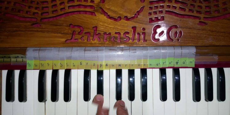Popular Hindi, Sanskrit and Braj Bhajans | Harmonium